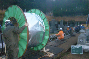 東山墓地公園導水管管更生工事 (3)
